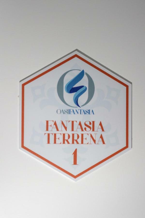 Oasi Fantasia 阿杰罗拉 外观 照片